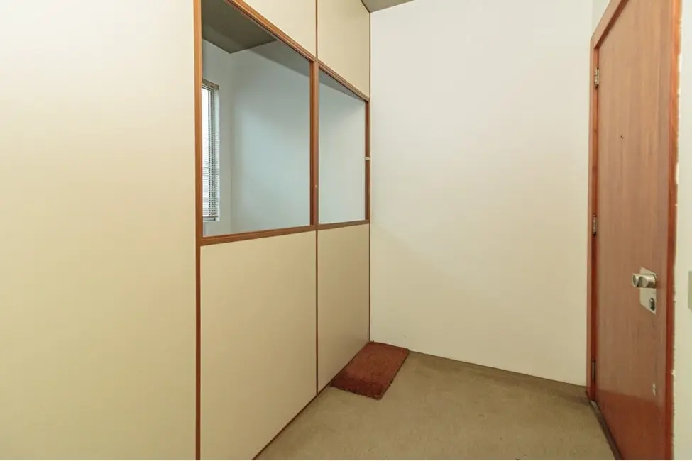 Foto 8 de Sala Comercial à venda, 47m2 em Petrópolis, Porto Alegre - RS