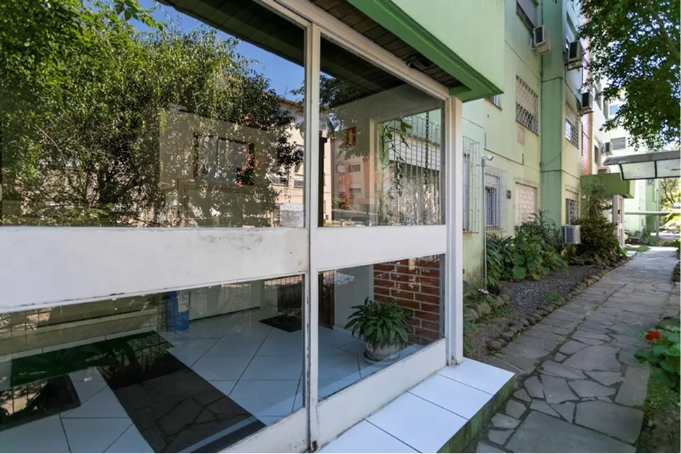 Foto 6 de Apartamento com 3 quartos à venda, 63m2 em Porto Alegre - RS