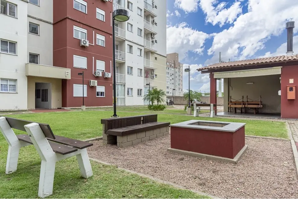 Foto 9 de Apartamento com 2 quartos à venda, 55m2 em Fátima, Canoas - RS