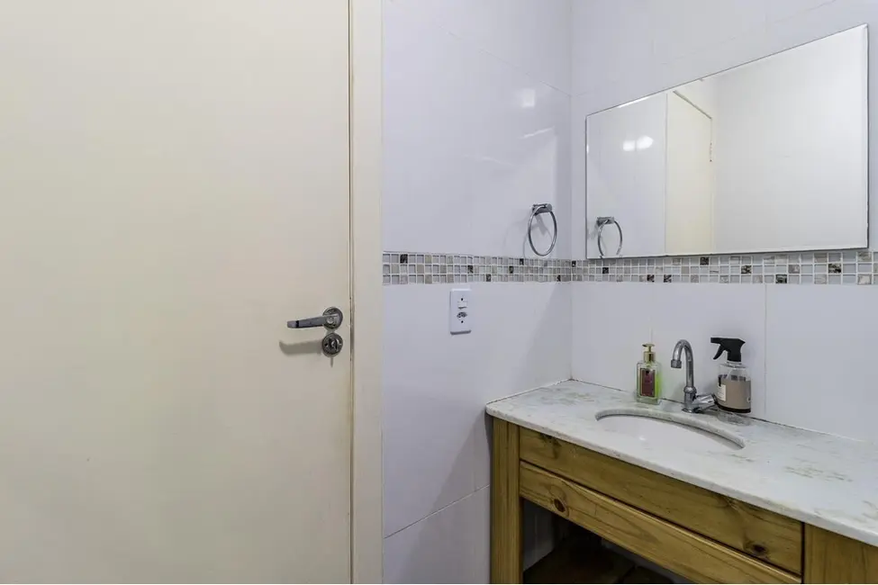 Apartamento com 2 quartos à venda, 53m2 em Jardim Itu, Porto Alegre - RS - imagem 3 Foto 3 de Apartamento com 2 quartos à venda, 53m2 em Jardim Itu, Porto Alegre - RS