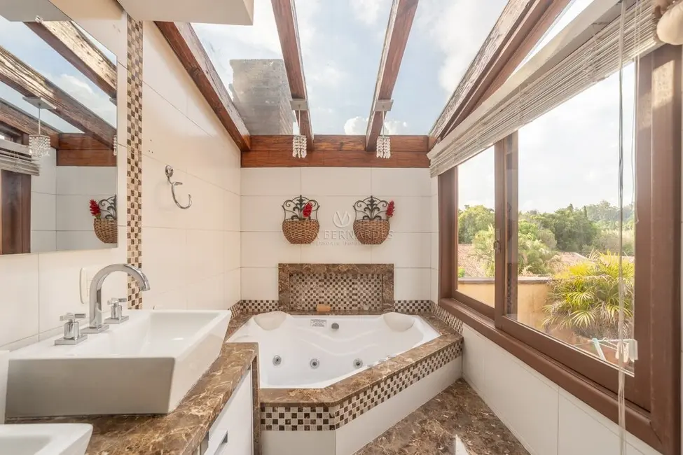 Foto 8 de Casa de Condomínio com 4 quartos à venda, 205m2 em Ipanema, Porto Alegre - RS