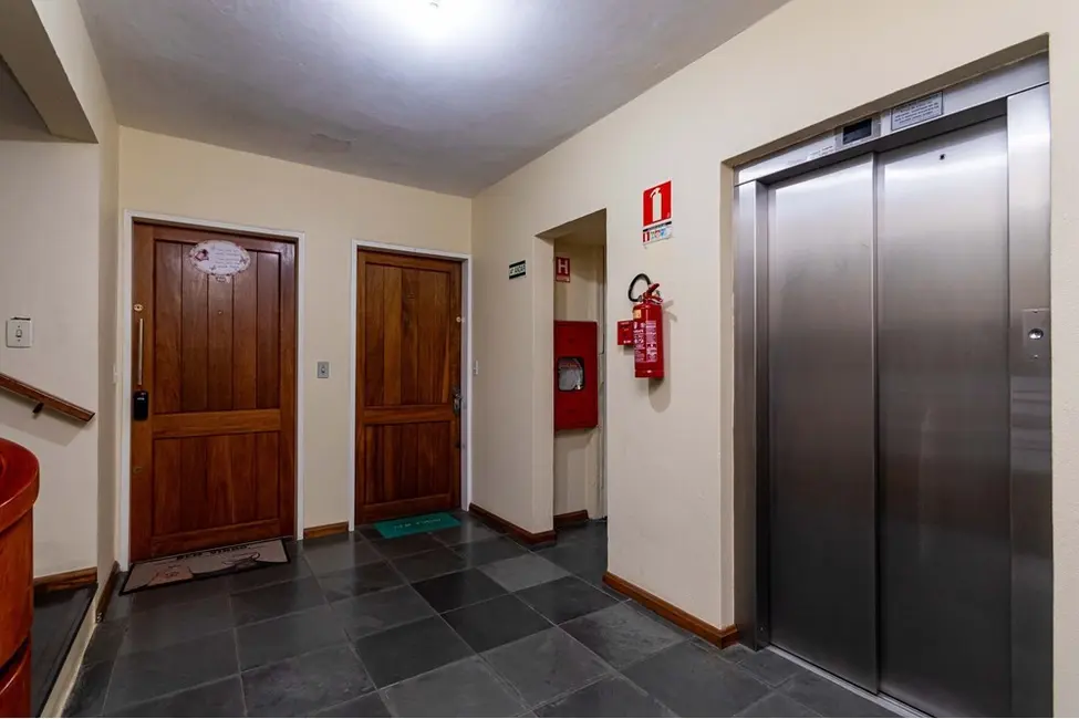 Foto 7 de Apartamento com 3 quartos à venda, 73m2 em Jardim Itu, Porto Alegre - RS