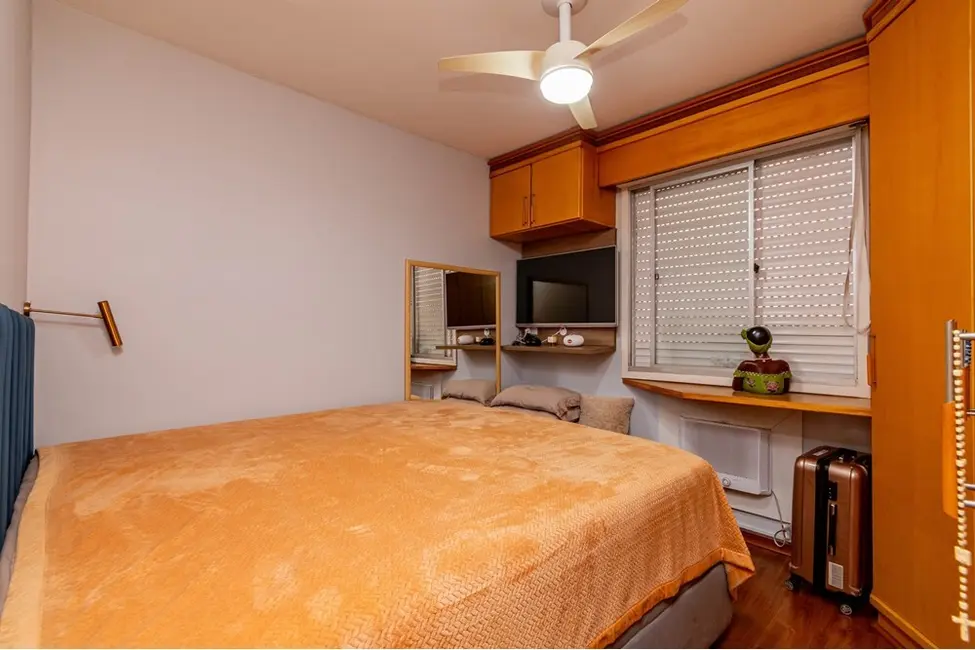 Foto 9 de Apartamento com 3 quartos à venda, 73m2 em Jardim Itu, Porto Alegre - RS