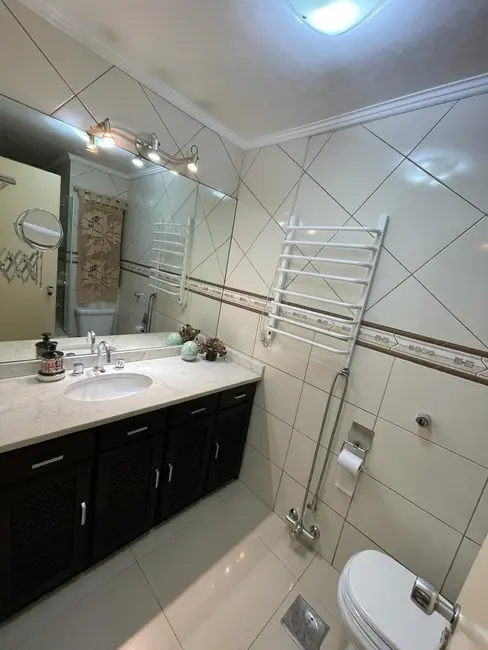 Foto 4 de Apartamento com 3 quartos à venda, 122m2 em Auxiliadora, Porto Alegre - RS