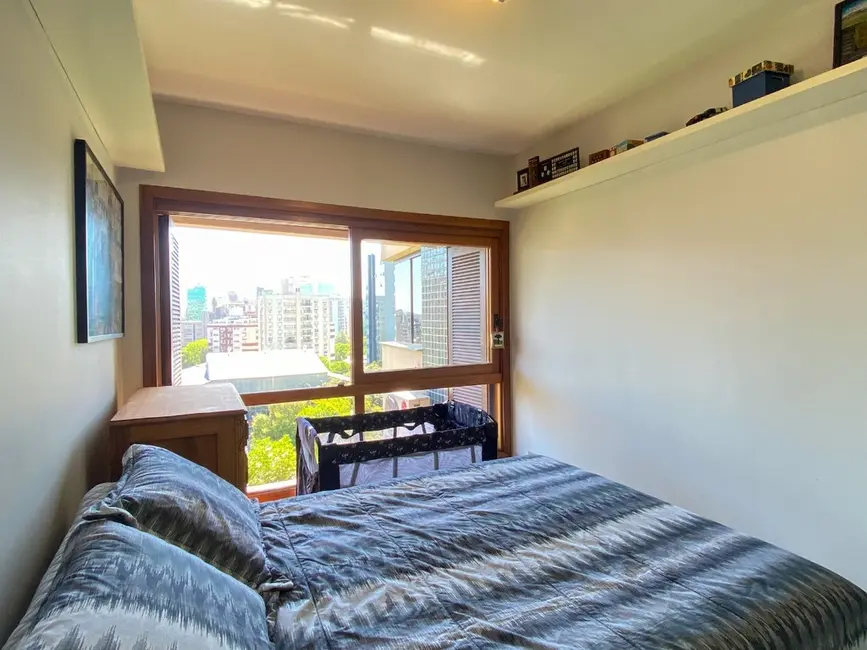 Foto 5 de Apartamento com 3 quartos à venda, 140m2 em Rio Branco, Porto Alegre - RS