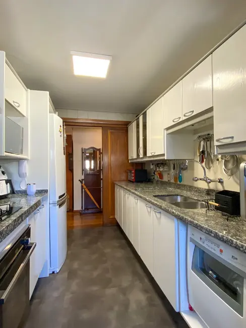 Foto 2 de Apartamento com 3 quartos à venda, 140m2 em Rio Branco, Porto Alegre - RS