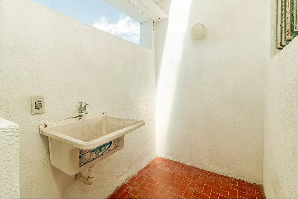 Foto 9 de Apartamento com 1 quarto à venda, 34m2 em Santa Maria Goretti, Porto Alegre - RS