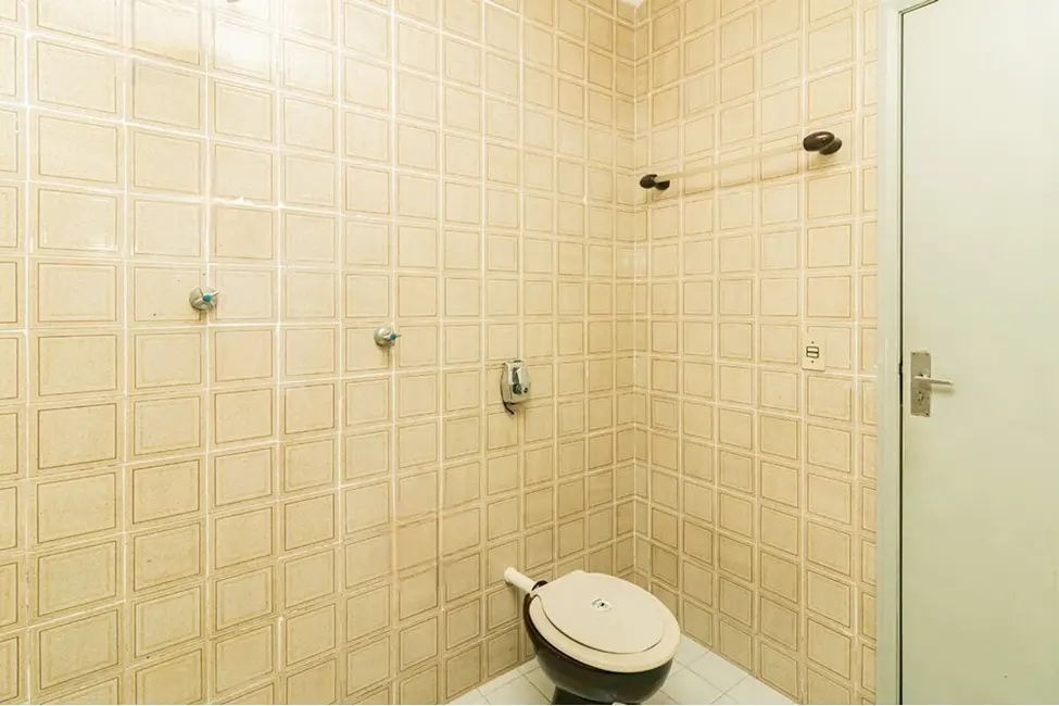 Foto 4 de Apartamento com 1 quarto à venda, 34m2 em Santa Maria Goretti, Porto Alegre - RS