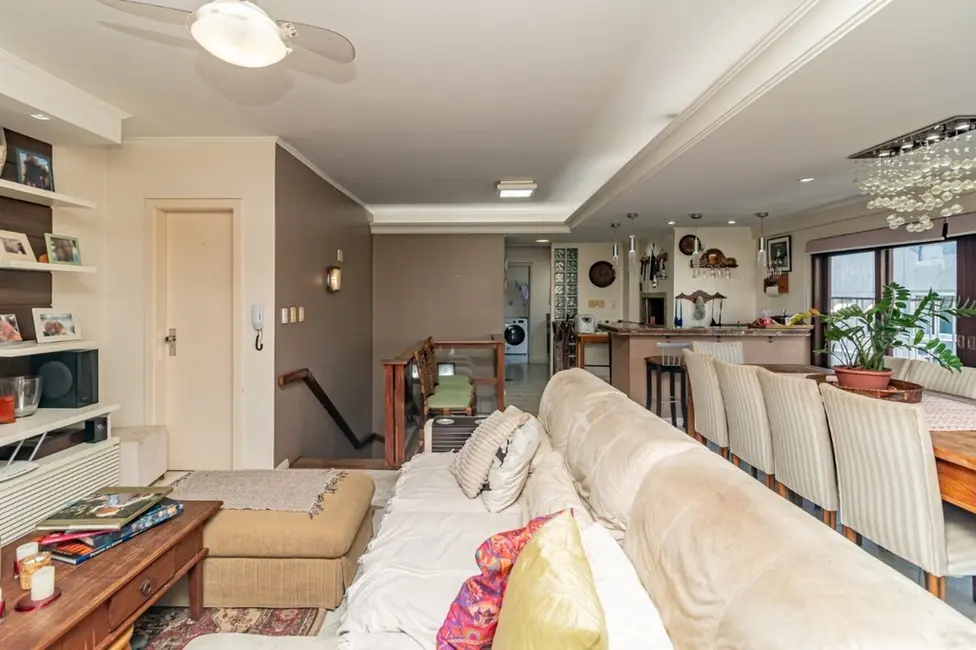 Cobertura com 3 quartos à venda, 200m2 em Auxiliadora, Porto Alegre - RS - imagem 4 Foto 4 de Cobertura com 3 quartos à venda, 200m2 em Auxiliadora, Porto Alegre - RS