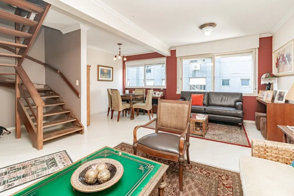 Cobertura com 3 quartos à venda, 200m2 em Auxiliadora, Porto Alegre - RS - imagem 3 Foto 3 de Cobertura com 3 quartos à venda, 200m2 em Auxiliadora, Porto Alegre - RS