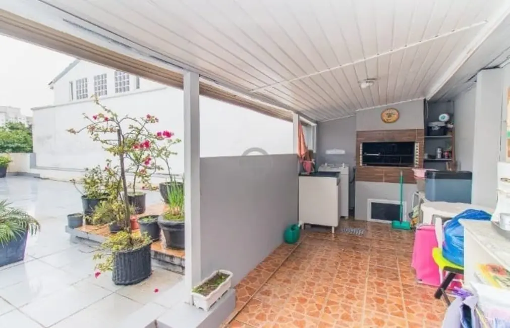 Foto 3 de Prédio Inteiro à venda, 220m2 em Partenon, Porto Alegre - RS