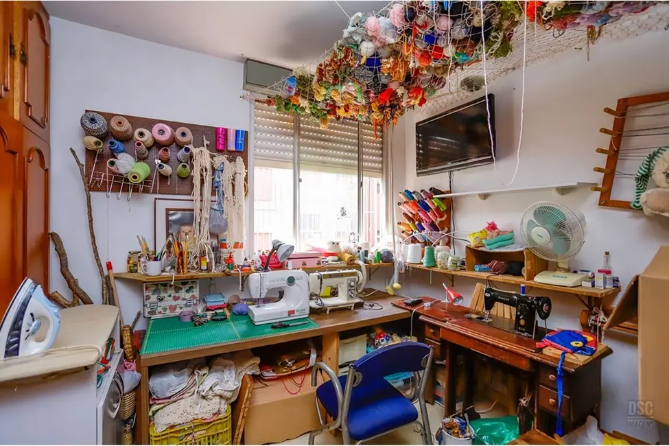 Foto 2 de Apartamento com 2 quartos à venda, 50m2 em Vila Nova, Porto Alegre - RS