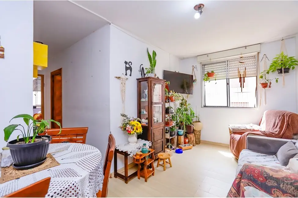 Foto 1 de Apartamento com 2 quartos à venda, 50m2 em Vila Nova, Porto Alegre - RS