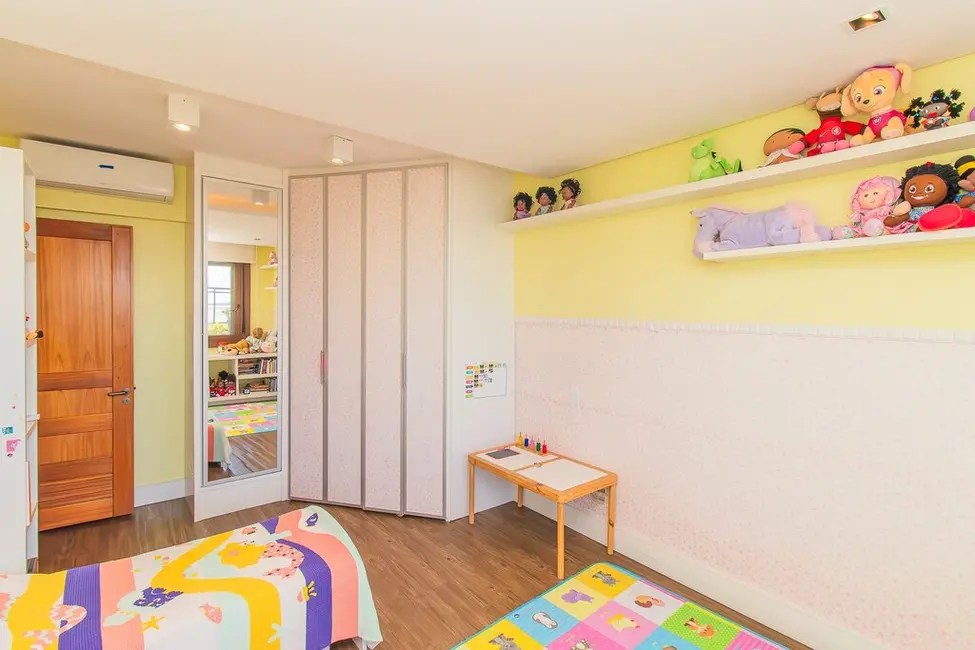 Foto 2 de Apartamento com 3 quartos à venda, 287m2 em Santa Tereza, Porto Alegre - RS