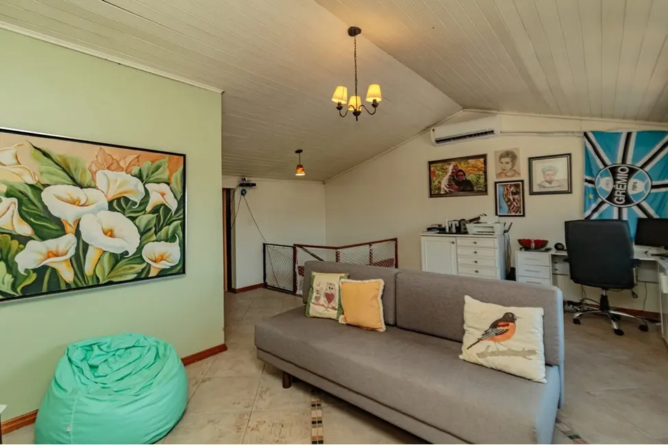 Foto 5 de Casa com 3 quartos à venda, 160m2 em Chácara das Pedras, Porto Alegre - RS