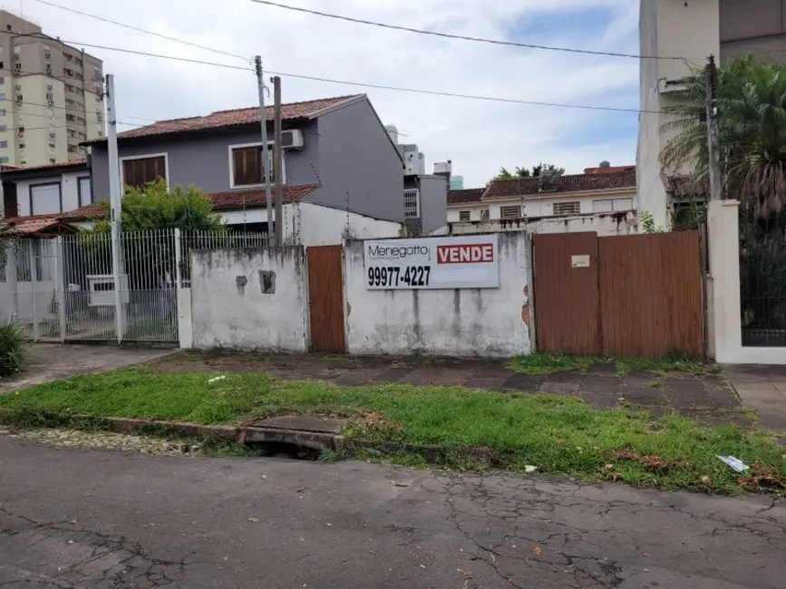 Terreno / Lote à venda, 250m2 em Jardim Botânico, Porto Alegre - RS - imagem 6 Foto 6 de Terreno / Lote à venda, 250m2 em Jardim Botânico, Porto Alegre - RS