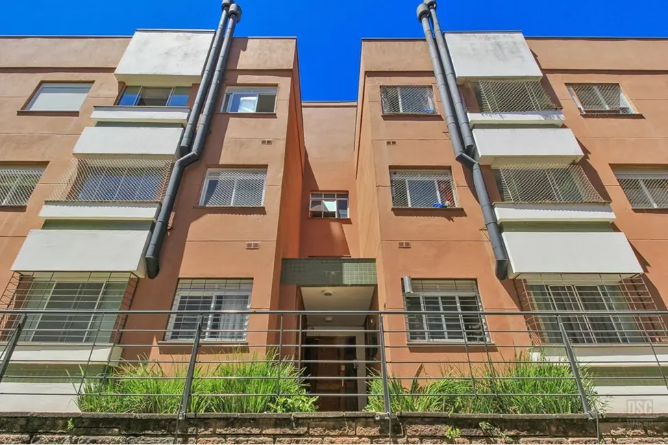 Foto 2 de Apartamento com 3 quartos à venda, 67m2 em Guarujá, Porto Alegre - RS