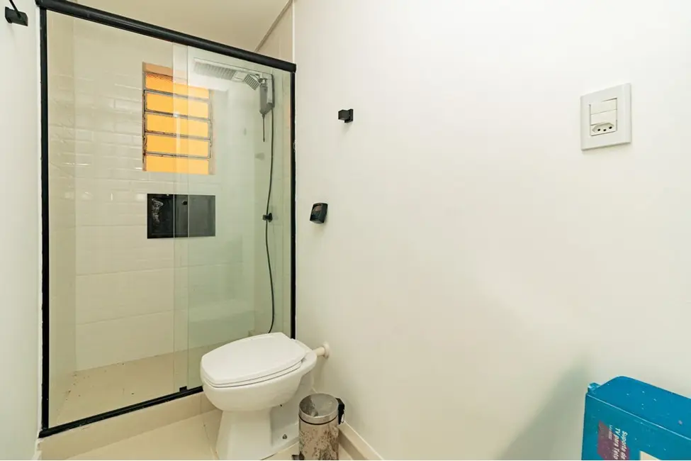 Foto 5 de Apartamento com 1 quarto à venda, 61m2 em Navegantes, Porto Alegre - RS