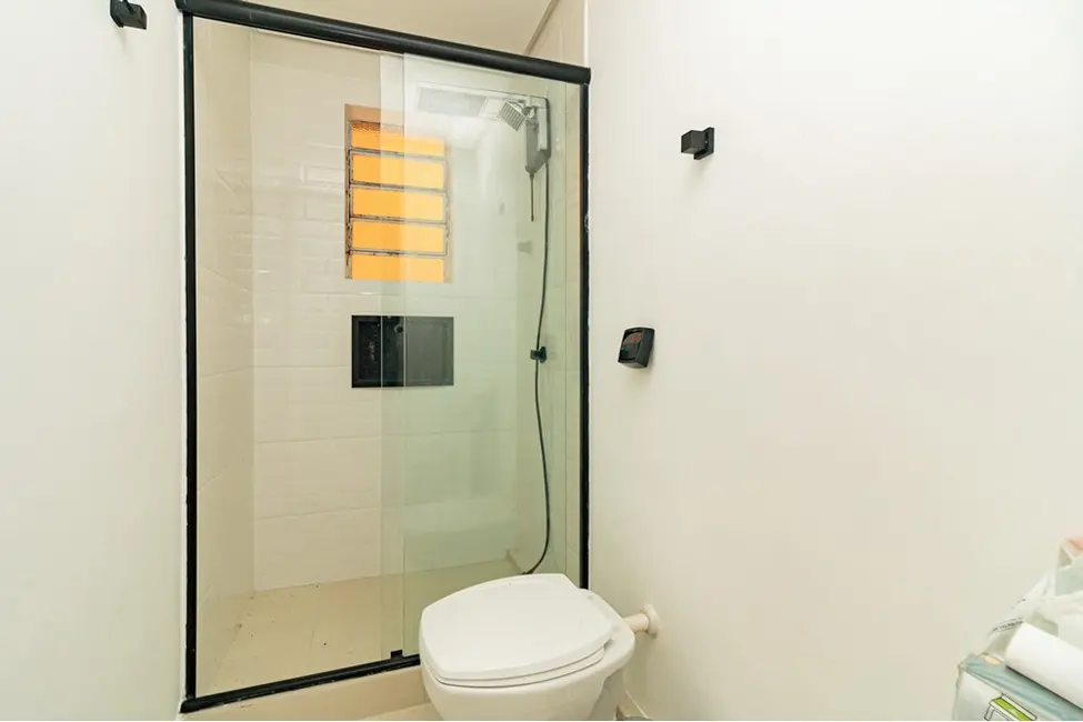 Foto 4 de Apartamento com 1 quarto à venda, 61m2 em Navegantes, Porto Alegre - RS