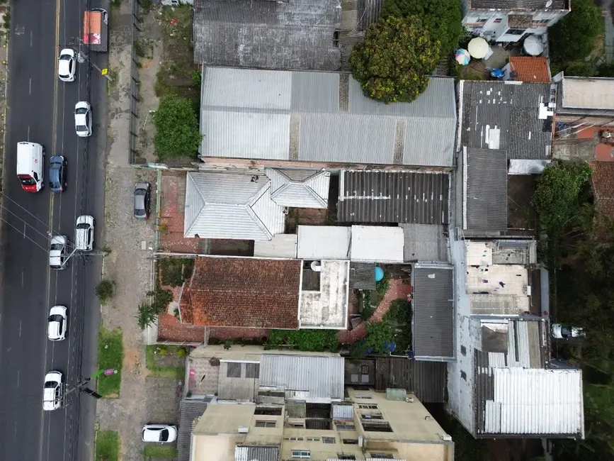 Foto 5 de Prédio Inteiro à venda, 180m2 em Vila Ipiranga, Porto Alegre - RS