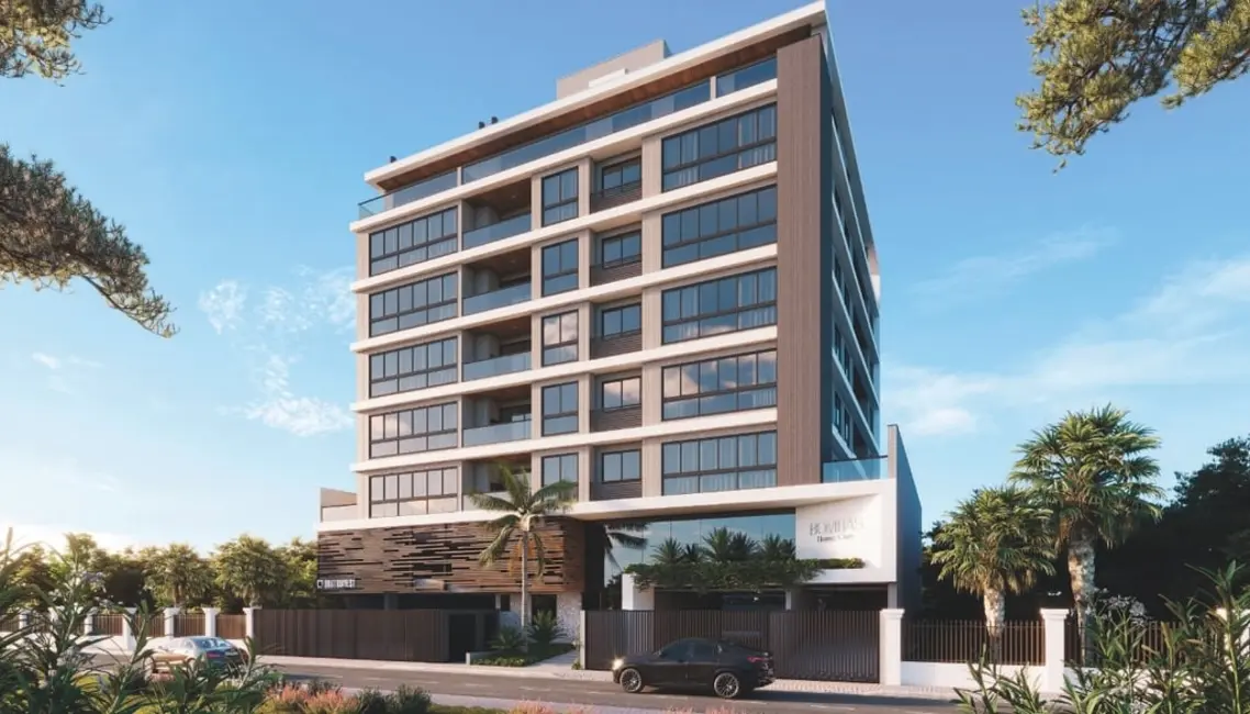 Foto 1 de Cobertura com 2 quartos à venda, 106m2 em Bombinhas - SC