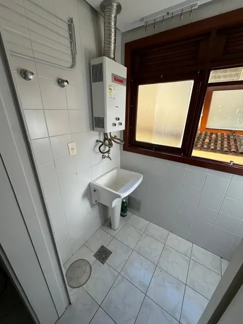 Apartamento com 2 quartos à venda, 74m2 em Petrópolis, Porto Alegre - RS - imagem 6 Foto 6 de Apartamento com 2 quartos à venda, 74m2 em Petrópolis, Porto Alegre - RS