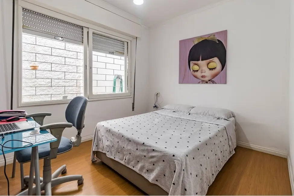 Foto 2 de Casa com 3 quartos à venda, 190m2 em São Sebastião, Porto Alegre - RS
