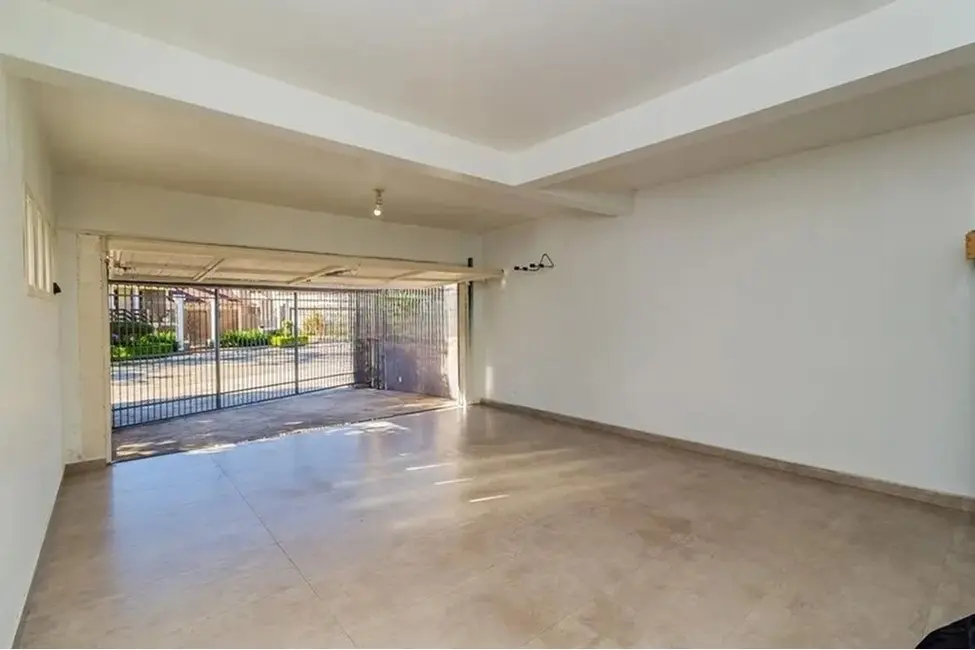Casa com 4 quartos à venda, 391m2 em Marechal Rondon, Canoas - RS - imagem 8 Foto 8 de Casa com 4 quartos à venda, 391m2 em Marechal Rondon, Canoas - RS