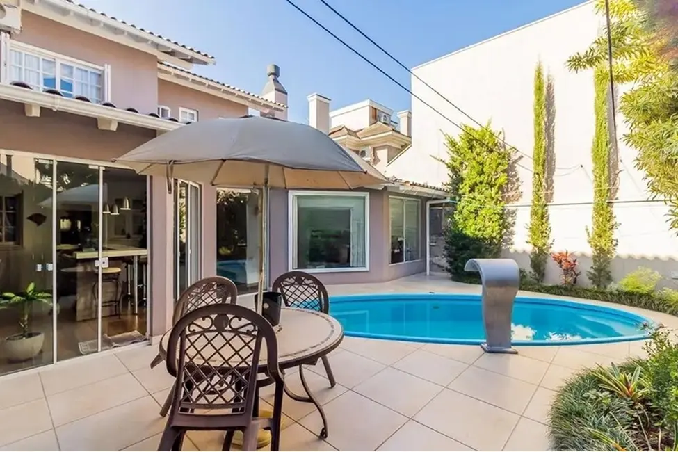 Casa com 4 quartos à venda, 391m2 em Marechal Rondon, Canoas - RS - imagem 5 Foto 5 de Casa com 4 quartos à venda, 391m2 em Marechal Rondon, Canoas - RS