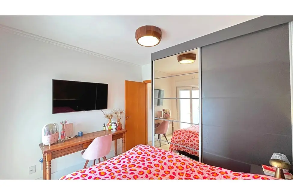 Foto 3 de Casa com 2 quartos à venda, 110m2 em Hípica, Porto Alegre - RS