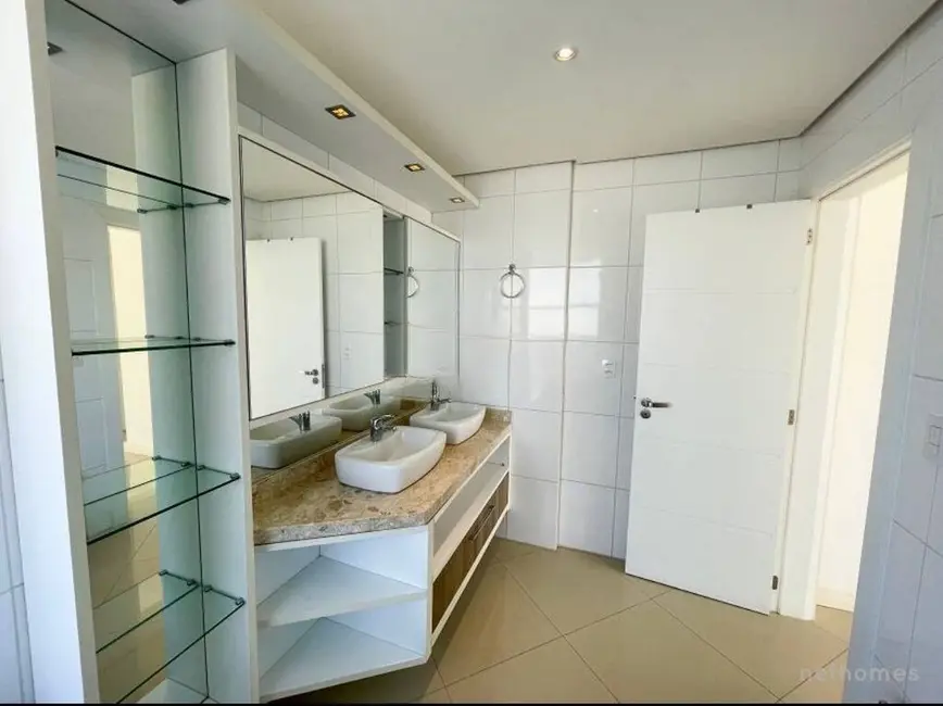 Foto 4 de Apartamento com 4 quartos à venda, 193m2 em Centro, Canoas - RS