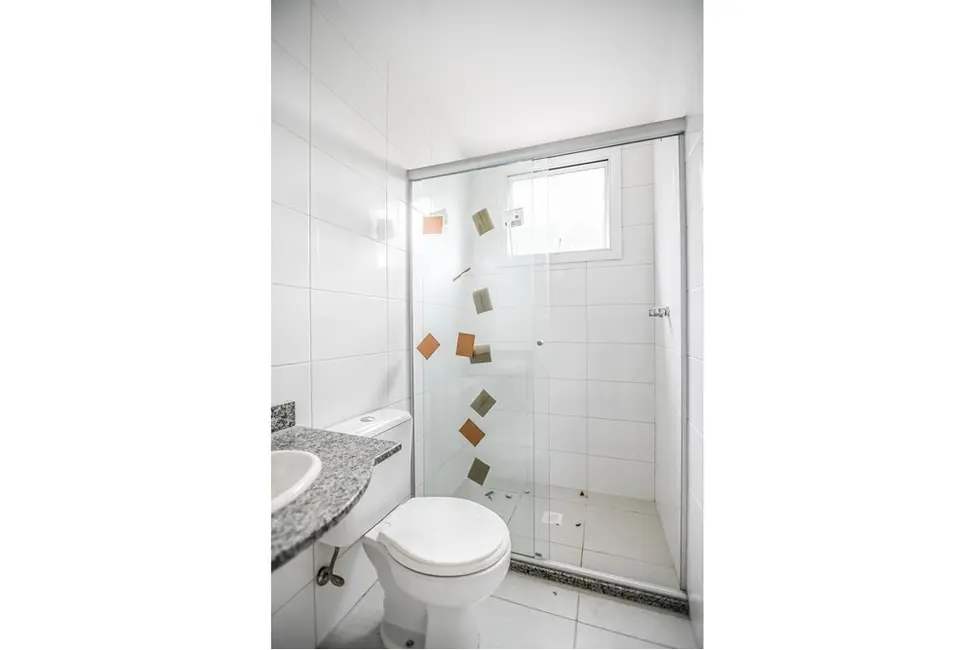 Apartamento com 2 quartos à venda, 61m2 em Teresópolis, Porto Alegre - RS - imagem 8 Foto 8 de Apartamento com 2 quartos à venda, 61m2 em Teresópolis, Porto Alegre - RS