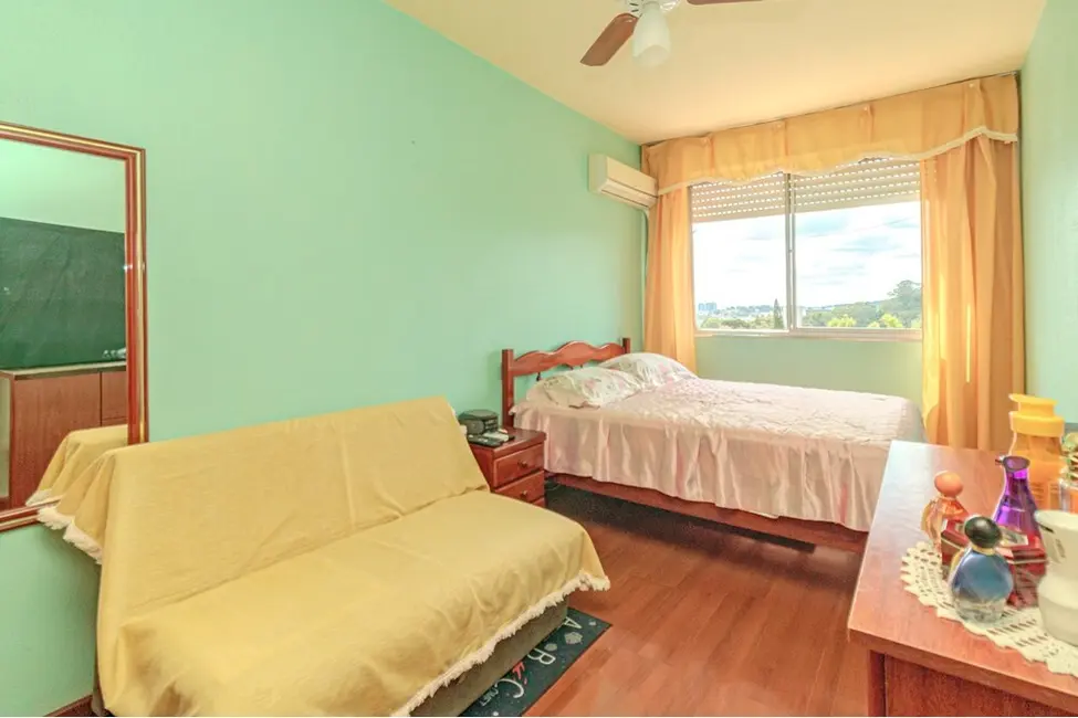 Foto 7 de Apartamento com 1 quarto à venda, 43m2 em Jardim Sabará, Porto Alegre - RS