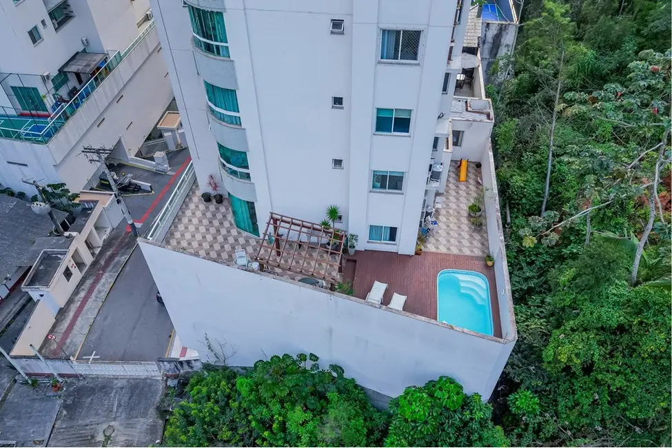 Foto 4 de Apartamento com 3 quartos à venda, 178m2 em Pioneiros, Balneario Camboriu - SC