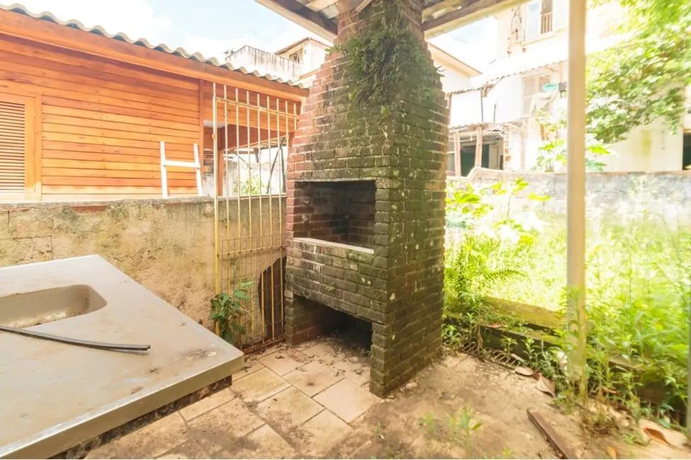 Apartamento com 2 quartos à venda, 57m2 em Passo da Areia, Porto Alegre - RS - imagem 3 Foto 3 de Apartamento com 2 quartos à venda, 57m2 em Passo da Areia, Porto Alegre - RS