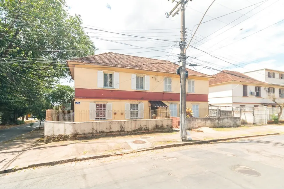 Apartamento com 2 quartos à venda, 57m2 em Passo da Areia, Porto Alegre - RS - imagem 1 Foto 1 de Apartamento com 2 quartos à venda, 57m2 em Passo da Areia, Porto Alegre - RS