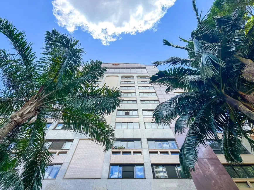 Apartamento com 3 quartos à venda, 183m2 em Petrópolis, Porto Alegre - RS - imagem 3 Foto 3 de Apartamento com 3 quartos à venda, 183m2 em Petrópolis, Porto Alegre - RS