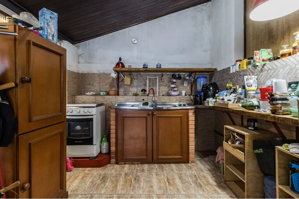 Foto 5 de Casa com 3 quartos à venda, 260m2 em Partenon, Porto Alegre - RS