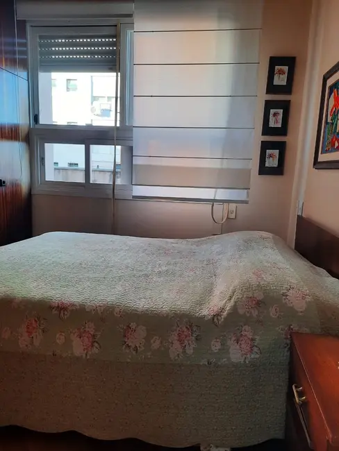 Foto 8 de Apartamento com 3 quartos à venda, 100m2 em Moinhos de Vento, Porto Alegre - RS