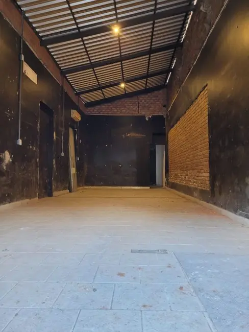 Foto 1 de Prédio Inteiro à venda, 220m2 em Azenha, Porto Alegre - RS