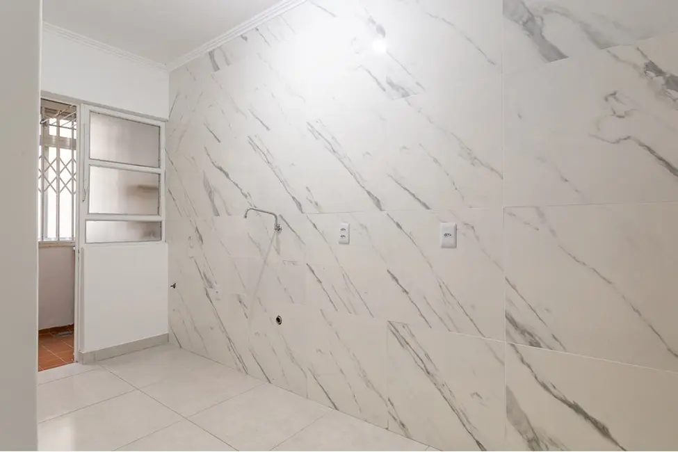 Foto 4 de Apartamento com 2 quartos à venda, 67m2 em Teresópolis, Porto Alegre - RS