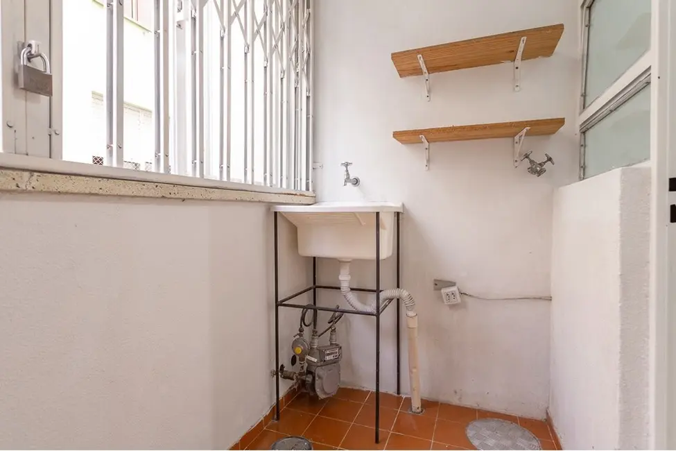 Foto 6 de Apartamento com 2 quartos à venda, 67m2 em Teresópolis, Porto Alegre - RS