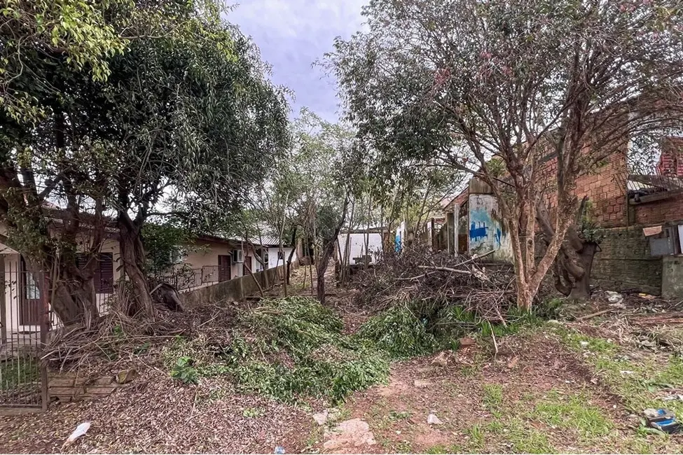 Foto 2 de Terreno / Lote à venda, 300m2 em Estância Velha, Canoas - RS