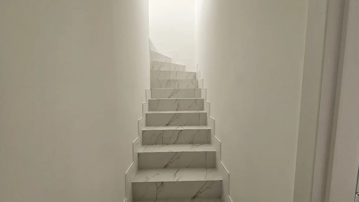 Foto 3 de Apartamento com 3 quartos à venda, 101m2 em Bombinhas - SC