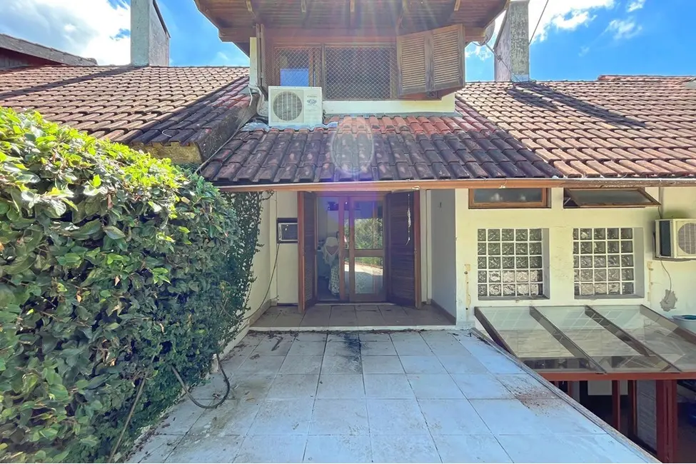 Foto 6 de Casa de Condomínio com 4 quartos à venda, 220m2 em Ipanema, Porto Alegre - RS