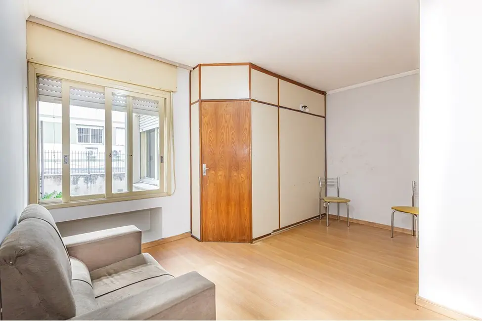 Foto 1 de Apartamento com 1 quarto à venda, 34m2 em Bom Fim, Porto Alegre - RS