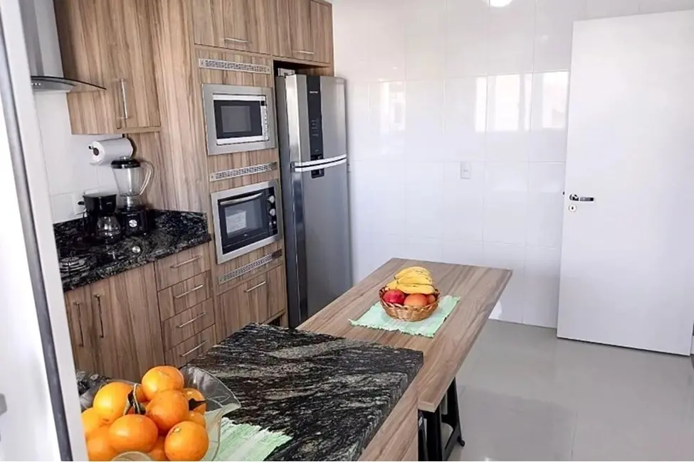 Apartamento com 3 quartos à venda, 113m2 em Marechal Rondon, Canoas - RS - imagem 4 Foto 4 de Apartamento com 3 quartos à venda, 113m2 em Marechal Rondon, Canoas - RS
