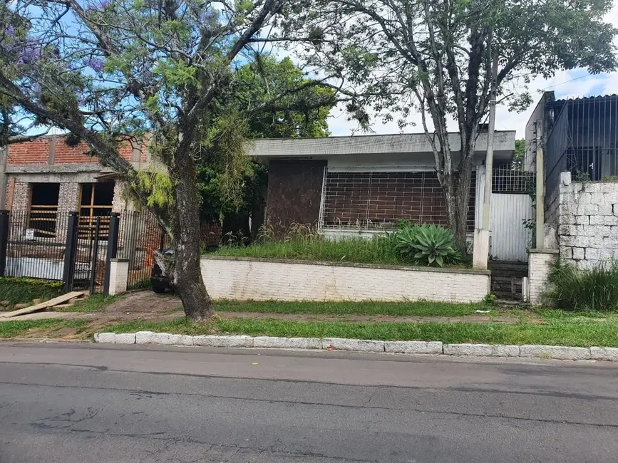 Foto 1 de Casa com 2 quartos à venda, 142m2 em Três Figueiras, Porto Alegre - RS