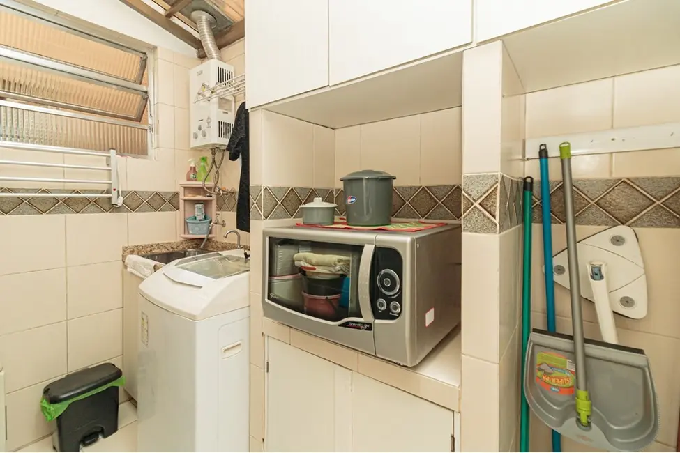 Foto 2 de Apartamento com 2 quartos à venda, 60m2 em Praia de Belas, Porto Alegre - RS
