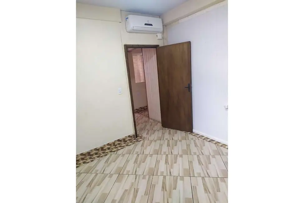 Foto 4 de Casa com 8 quartos à venda, 350m2 em Cocão, Viamao - RS